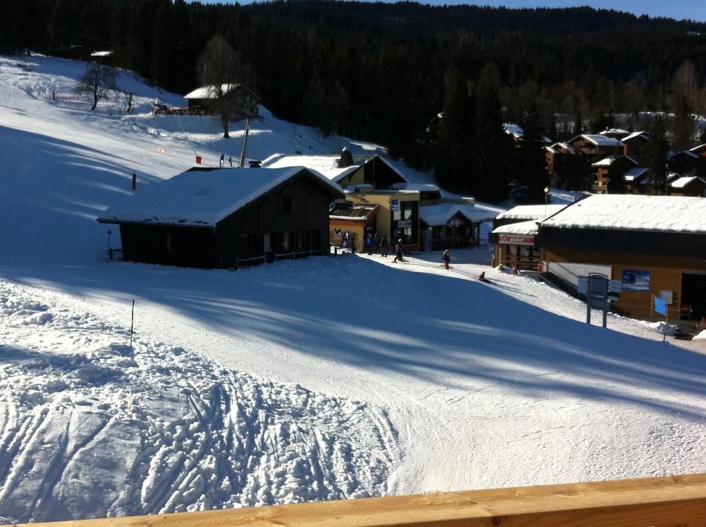 L'Eden Ski Aux Pieds Morillon Room photo